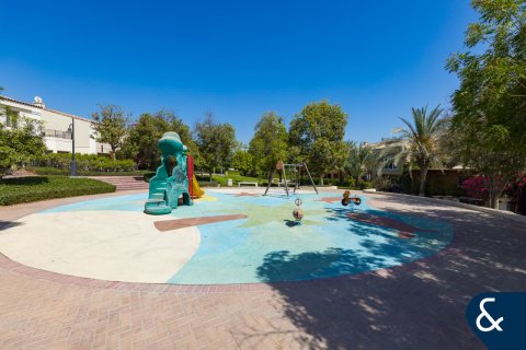 Villa à Green Community Motor City, Motor City, Dubai, 4 chambres, 454 m², № 74430 - photo 20