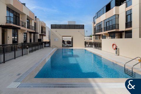 Townhouse in Victory Heights, Dubai Sports City, Dubai 4 bedrooms, 306 sq.m. № 74434 - photo 22