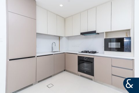 Apartment in Dubai Sports City, Dubai 2 bedrooms, 129 sq.m. № 74433 - photo 9