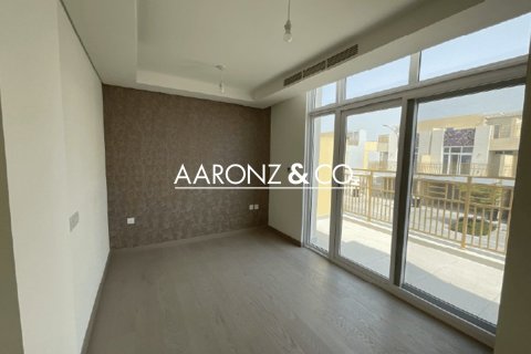 Townhouse in Dubai 3 bedrooms, 112.2 sq.m. № 78401 - photo 14