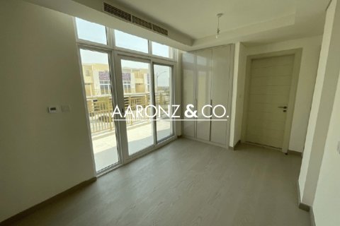 Townhouse in Dubai 3 bedrooms, 112.2 sq.m. № 78401 - photo 15