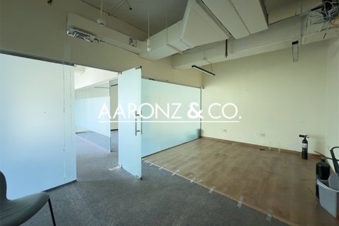 Снять в аренду офис в Бизнес-Бэе, Дубай: 114м², № 78403 - фото 5