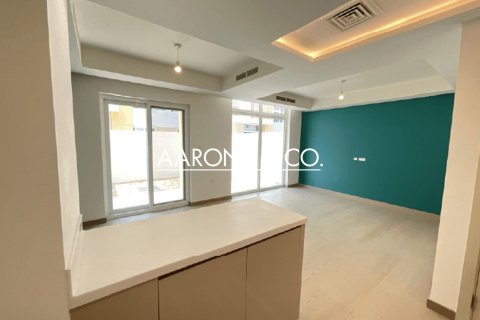 Townhouse in Dubai 3 bedrooms, 112.2 sq.m. № 78402 - photo 4