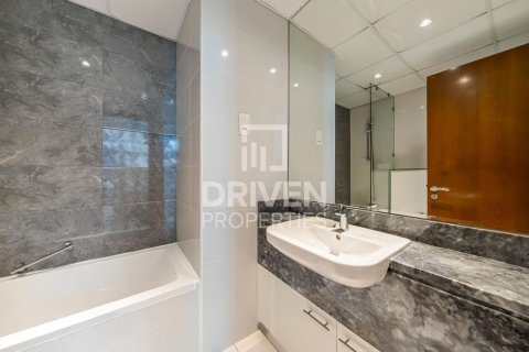 Apartment in Al Habtoor City, Business Bay, Dubai 1 bedroom, 75.25 sq.m. № 136607 - photo 13