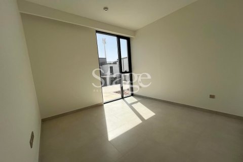 Villa in Arabian Ranches 3, Dubai 4 bedrooms, 457 sq.m. № 139978 - photo 13