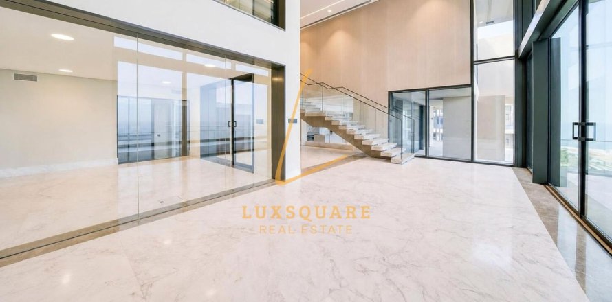 Duplex in Palm Jumeirah, Dubai 4 bedrooms, 602 sq.m. № 139977