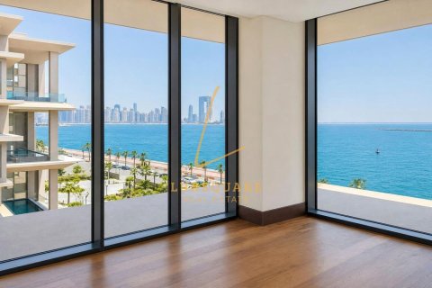 Duplex in Palm Jumeirah, Dubai 4 bedrooms, 602 sq.m. № 139977 - photo 8