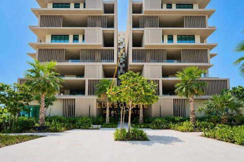 Duplex in Palm Jumeirah, Dubai 4 bedrooms, 602 sq.m. № 139977 - photo 12