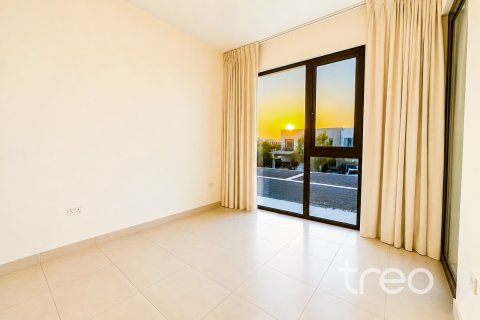 Villa en EMAAR South, Dubai South (Dubai World Central), Dubai, 3 dormitorios, 180.7 m², № 139974 - foto 9