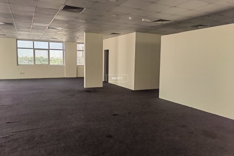 Снять в аренду офис в Al Quoz, Дубай: 281.8м², № 42762 - фото 9