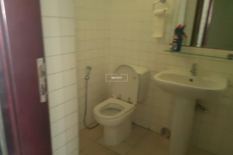 Снять в аренду офис в Al Quoz, Дубай: 281.8м², № 42762 - фото 14