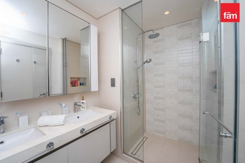 Apartment in Dubai Marina, Dubai 3 bedrooms, 194.8 sq.m. № 117741 - photo 21
