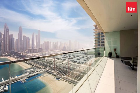 Apartment in Dubai Marina, Dubai 3 bedrooms, 194.8 sq.m. № 117741 - photo 17