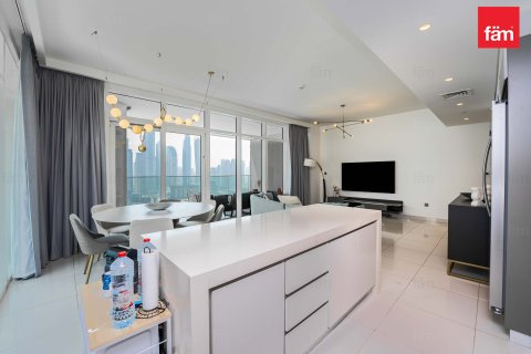 Apartment in Dubai Marina, Dubai 3 bedrooms, 194.8 sq.m. № 117741 - photo 10