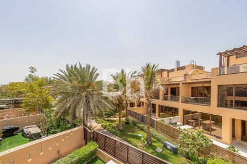Maison de ville à Jumeirah Islands, Dubai, 4 chambres, 337 m², № 57061 - photo 3