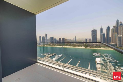 Apartment in Dubai Harbour, Dubai 3 bedrooms, 151.3 sq.m. № 112991 - photo 22