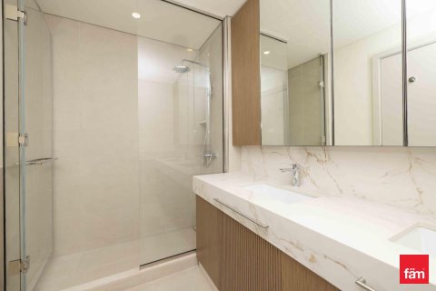Apartment in Dubai Harbour, Dubai 3 bedrooms, 151.3 sq.m. № 112991 - photo 16