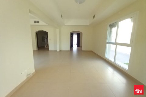 Villa in Dubai 5 bedrooms, 583.6 sq.m. № 92064 - photo 4