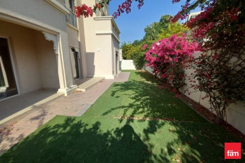 Villa in Dubai 5 bedrooms, 583.6 sq.m. № 92064 - photo 2