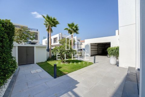 Villa in District One, Mohammed Bin Rashid City, Dubai 6 bedrooms, 924 sq.m. № 121301 - photo 3