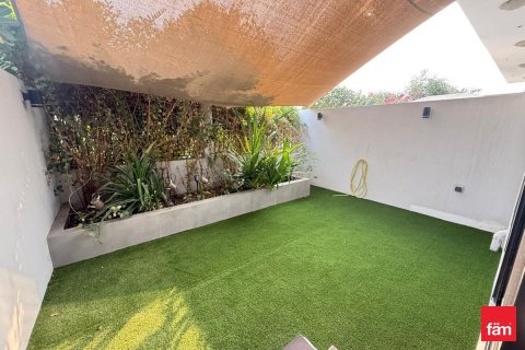 Townhouse in Al Furjan, Dubai 3 bedrooms, 165.8 sq.m. № 111952 - photo 3