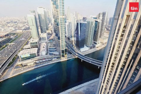 Apartment in Business Bay, Dubai 3 bedrooms, 182.5 sq.m. № 97902 - photo 5