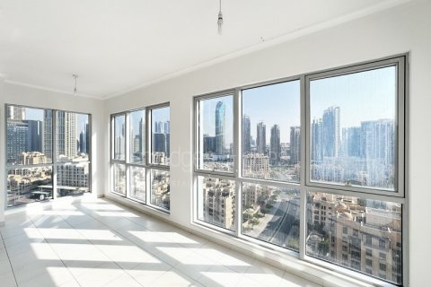 Appartement à Downtown Dubai (Downtown Burj Dubai), Dubai, 3 chambres, 241 m², № 77999 - photo 1