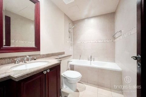 Appartement à Old Town, Dubai, 2 chambres, 135 m², № 78000 - photo 4