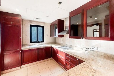 Appartement à Old Town, Dubai, 2 chambres, 135 m², № 78000 - photo 8