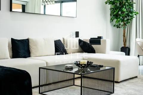 Купить квартиру в Golden Mile, Пальма Джумейра, Дубай: 2 спальни, 175м², № 85685 - фото 10