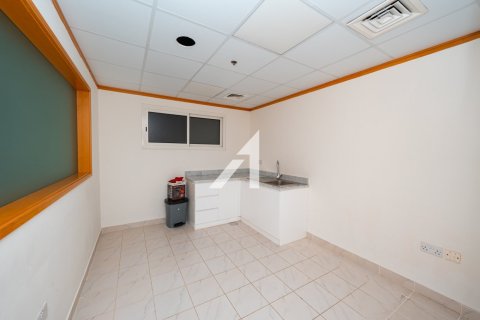 Снять в аренду офис в Дубае: 223.9м², № 50972 - фото 5