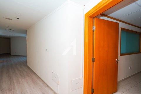 Снять в аренду офис в Дубае: 223.9м², № 50972 - фото 4