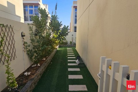 Townhouse in Dubai 3 bedrooms, 167.4 sq.m. № 72284 - photo 11