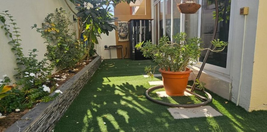 Townhouse in Dubai 3 bedrooms, 167.4 sq.m. № 72284