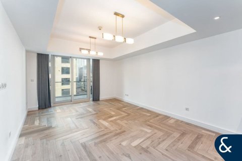 Apartment in The Waves, Dubai Marina, Dubai 1 bedroom, 85 sq.m. № 88626 - photo 4