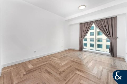 Apartment in The Waves, Dubai Marina, Dubai 1 bedroom, 85 sq.m. № 88626 - photo 8