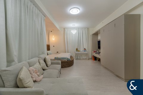 Apartment in Dubai Marina, Dubai 3 bedrooms, 266 sq.m. № 88632 - photo 13
