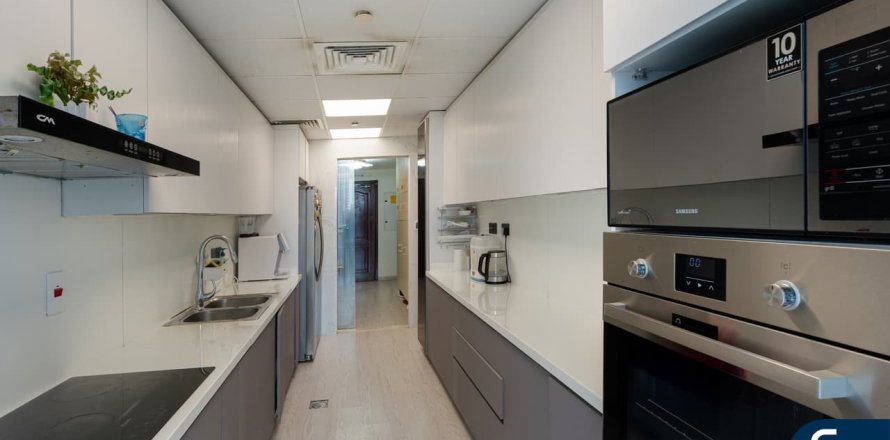 Apartment in Dubai Marina, Dubai 3 bedrooms, 266 sq.m. № 88632