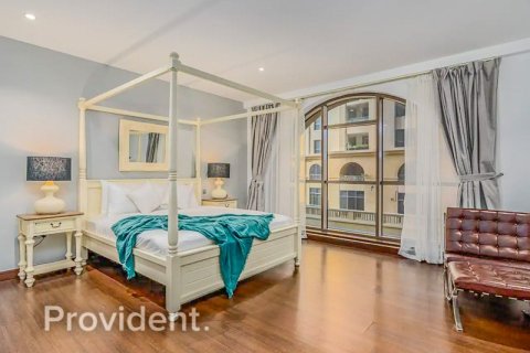 Купить дуплекс в Джумейра Бич Резиденс, Дубай: 4 спальни, 380.9м², № 2407 - фото 9