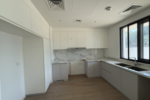 Townhouse in Dubai 3 bedrooms, 239 sq.m. № 100361 - photo 16
