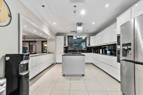 Ático en Dubai Marina, Dubai, 4 dormitorios, 549 m², № 100358 - foto 8