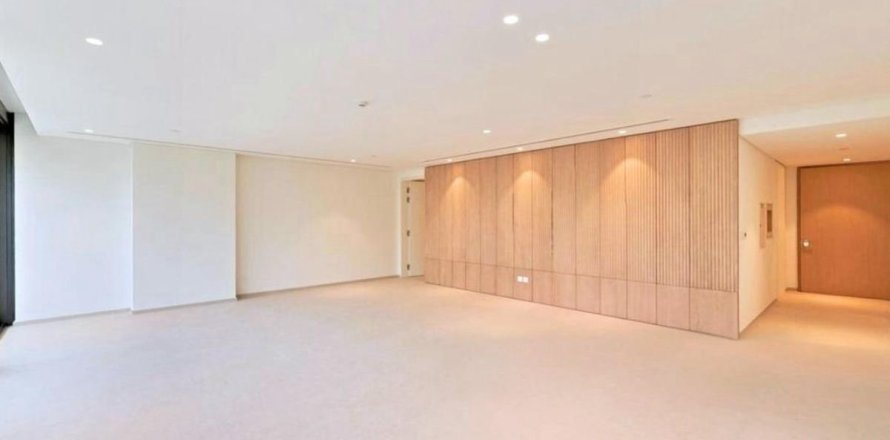 Apartment in Dubai 2 bedrooms, 90 sq.m. № 99565