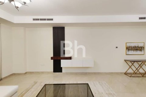 Снять в аренду квартиру в Дубае: 2 спальни, 153м², № 21158 - фото 5