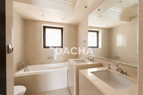 Apartment in Downtown Dubai (Downtown Burj Dubai), Dubai 2 bedrooms, 133 sq.m. № 115719 - photo 16