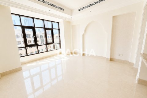 Apartment in Downtown Dubai (Downtown Burj Dubai), Dubai 2 bedrooms, 133 sq.m. № 115719 - photo 14