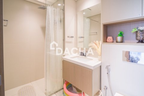 Apartment in Al Furjan, Dubai 2 bedrooms, 131 sq.m. № 115715 - photo 12