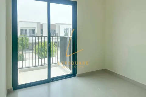 Villa in Dubai South (Dubai World Central), Dubai 4 bedrooms, 237 sq.m. № 115249 - photo 9