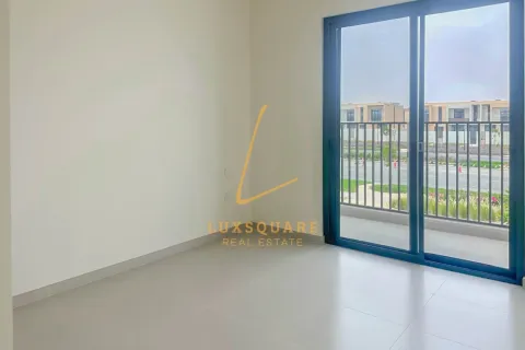 Villa in Dubai South (Dubai World Central), Dubai 4 bedrooms, 237 sq.m. № 115249 - photo 10