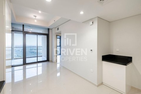 Apartment in Aykon City, Business Bay, Dubai 2 bedrooms, 75 sq.m. № 20721 - photo 1