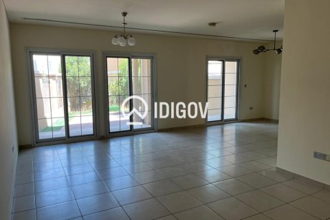 Villa à District 12, Jumeirah Village Circle, Dubai, 3 chambres, 316.99 m², № 121033 - photo 9